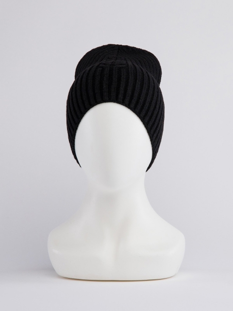 Чёрная шапка Gracia - 899.00 руб