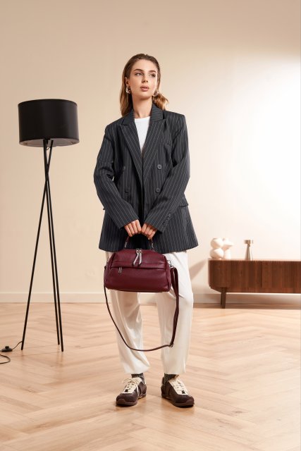 Чёрный саквояж S.Lavia (Славия) - артикул: 0К-00067901 - ракурс 1