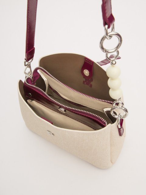 Молочный кросс-боди At you. Вид 6.