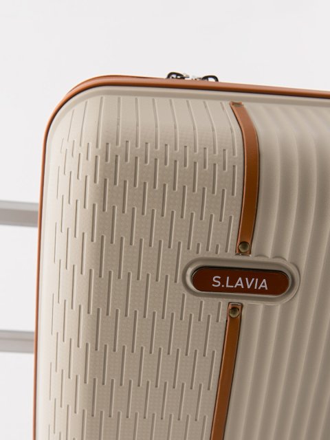 Бежевый чемодан S.Lavia. Вид 6.