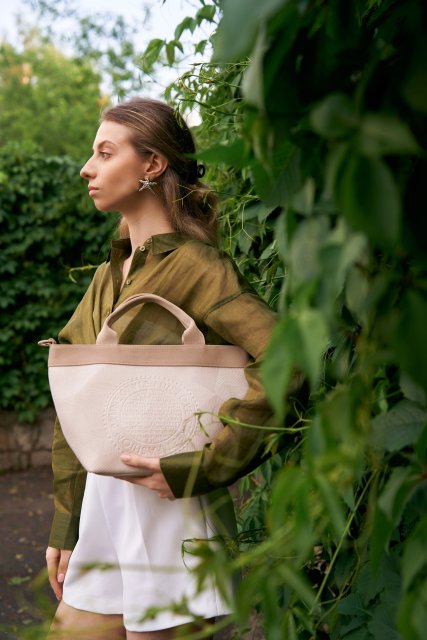 Бежевый тоут David Jones (Дэвид Джонс) - артикул: 0К-00071059 - ракурс 1