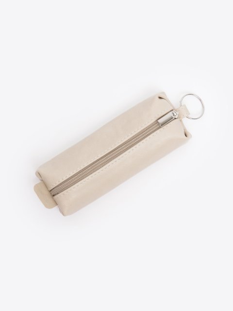 Бежевый футляр S.Lavia - 299.00 руб