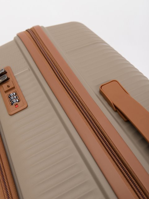 Темно-бежевый чемодан S.Lavia (Славия) - артикул: 0К-00075366 - ракурс 10