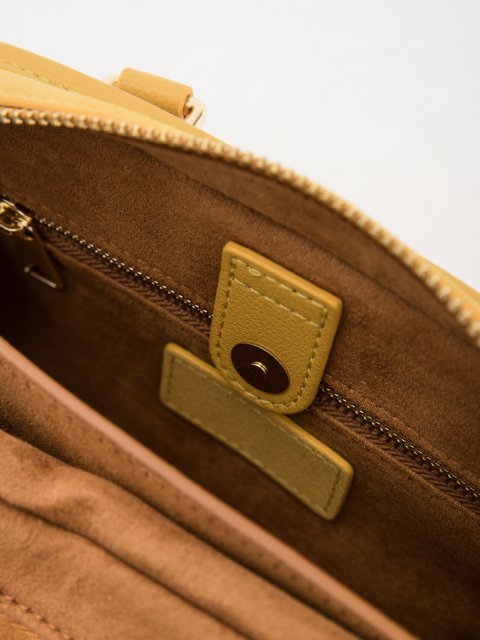 Жёлтый саквояж AT YOU (AT YOU) - артикул: 0К-00077610 - ракурс 8