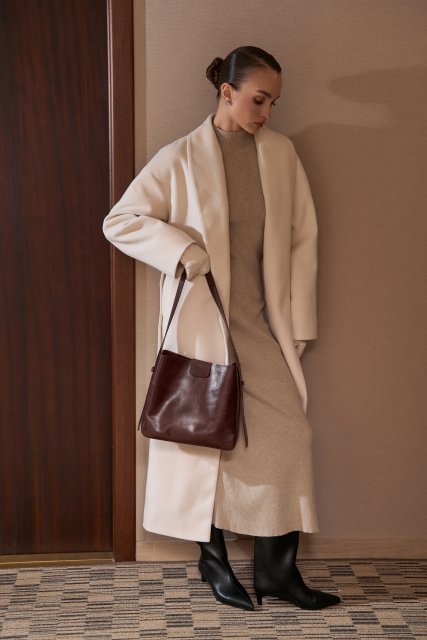 Темно-красный хобо AT YOU (AT YOU) - артикул: AY001 15 79 - ракурс 1