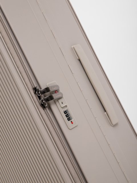 Бежевый чемодан S.Lavia (Славия) - артикул: 0К-00075379 - ракурс 5