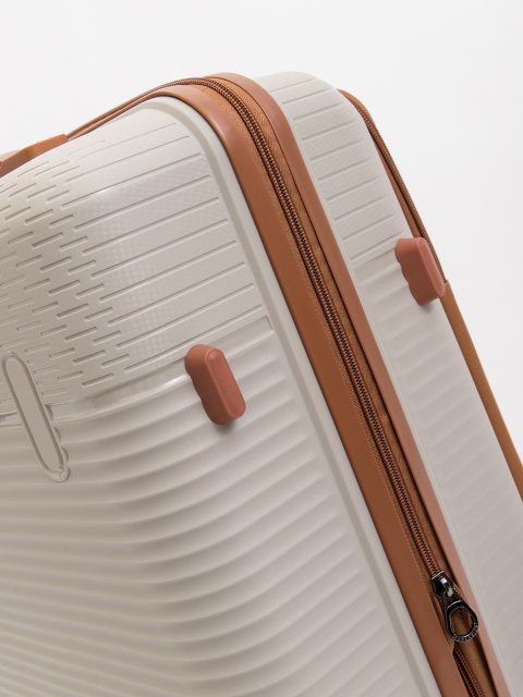 Бежевый чемодан S.Lavia (Славия) - артикул: 0К-00075369 - ракурс 7
