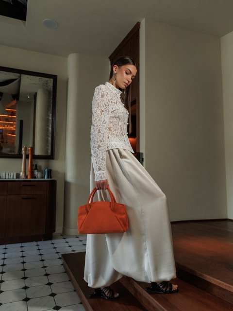 Темно-бежевый тоут AT YOU (AT YOU) - артикул: AY0029 99 52 - ракурс 1