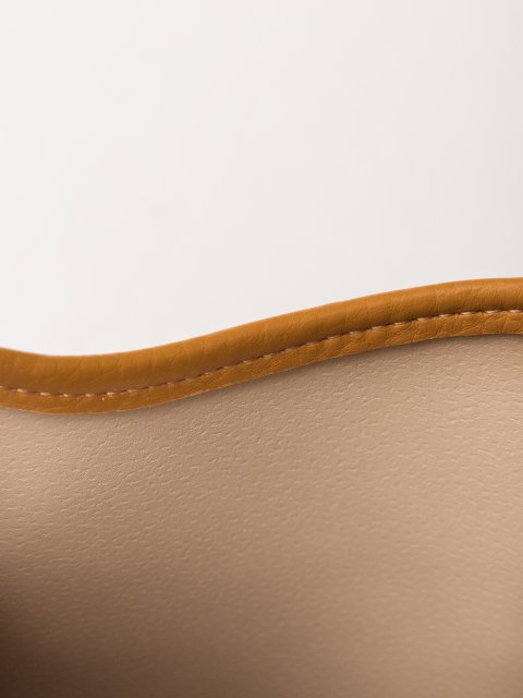Оранжевый кросс-боди Royal cuir. Вид 6.