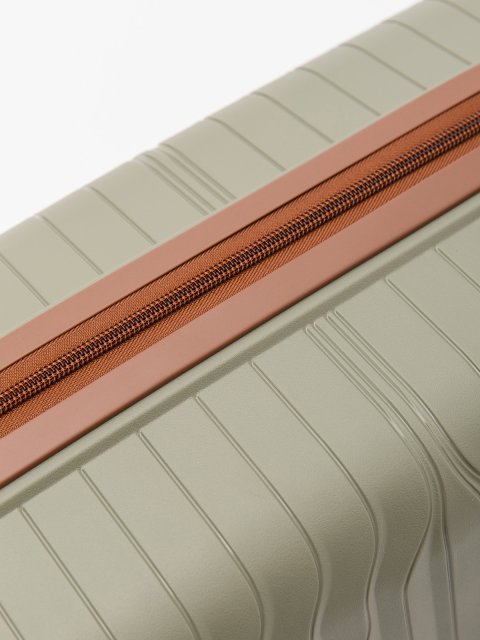 Оливковый чемодан S.Lavia (Славия) - артикул: 0К-00067821 - ракурс 10