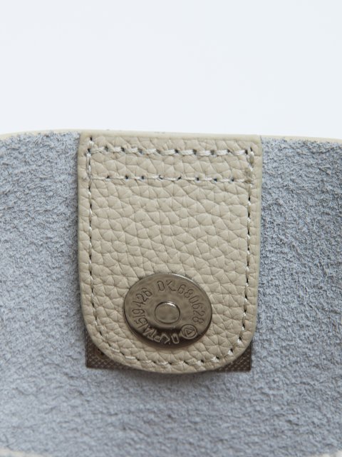 Молочный тоут AT YOU (AT YOU) - артикул: 0К-00077236 - ракурс 4