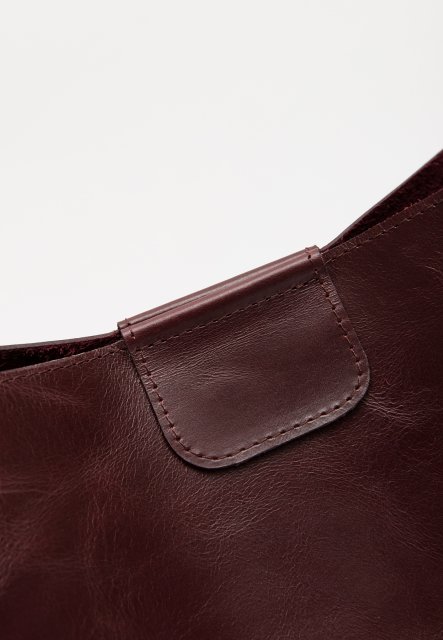 Темно-красный хобо AT YOU (AT YOU) - артикул: AY001 15 79 - ракурс 5