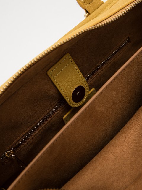 Жёлтый саквояж AT YOU (AT YOU) - артикул: 0К-00077608 - ракурс 8