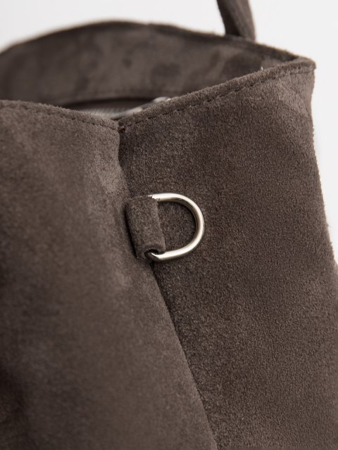 Темно-бежевый тоут AT YOU (AT YOU) - артикул: AY0029 99 52 - ракурс 4