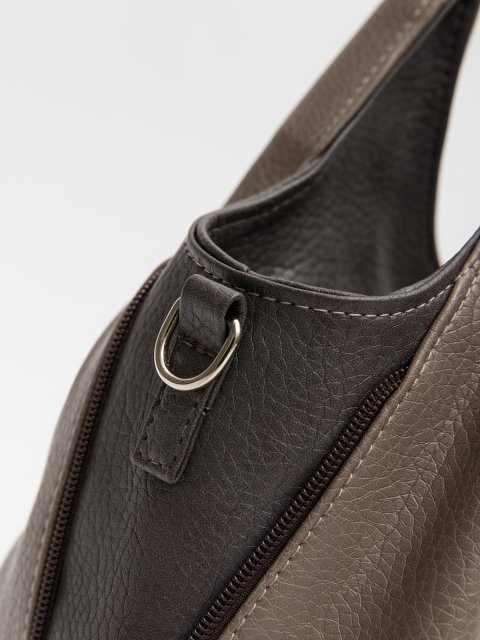 Темно-бежевая сумка классическая S.Lavia. Вид 7.