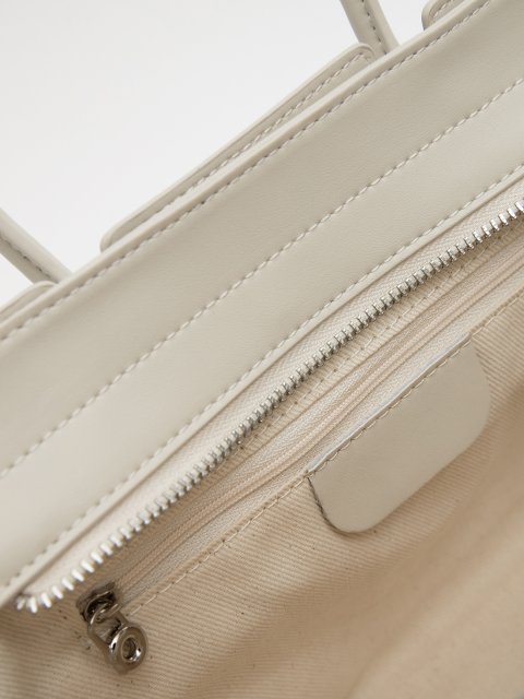 Молочный тоут AT YOU (AT YOU) - артикул: 0К-00077047 - ракурс 4