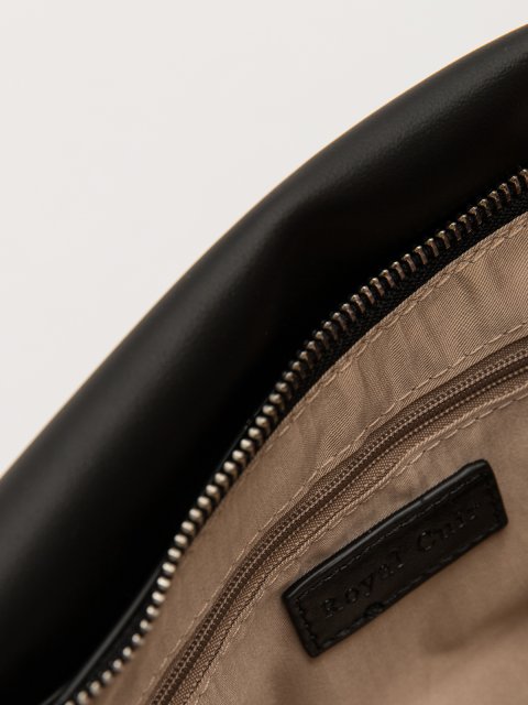 Чёрный кросс-боди Royal cuir (Royal cuir) - артикул: 0К-00077340 - ракурс 4