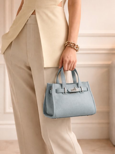 Голубой тоут AT YOU - 7950.00 руб