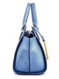Голубая сумка классическая Cromia. Вид 3 миниатюра.
