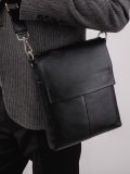 Чёрная сумка планшет S.Lavia. Вид 9 миниатюра.