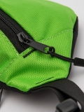 Светло-зеленая сумка на пояс NaVibe. Вид 4 миниатюра.