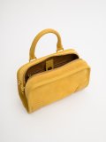 Жёлтый саквояж AT YOU. Вид 6 миниатюра.