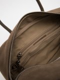 Темно-бежевый саквояж AT YOU. Вид 5 миниатюра.