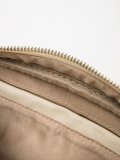 Молочный кросс-боди Royal cuir. Вид 6 миниатюра.