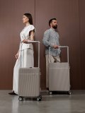 Бежевый чемодан S.Lavia в категории Мужское/Мужские чемоданы. Вид 4