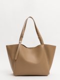 Темно-бежевый шоппер AT YOU. Вид 3 миниатюра.