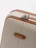 Бежевый чемодан S.Lavia. Вид 5 миниатюра.