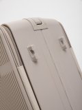 Бежевый чемодан S.Lavia. Вид 8 миниатюра.
